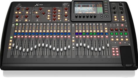 Behringer X32 40.